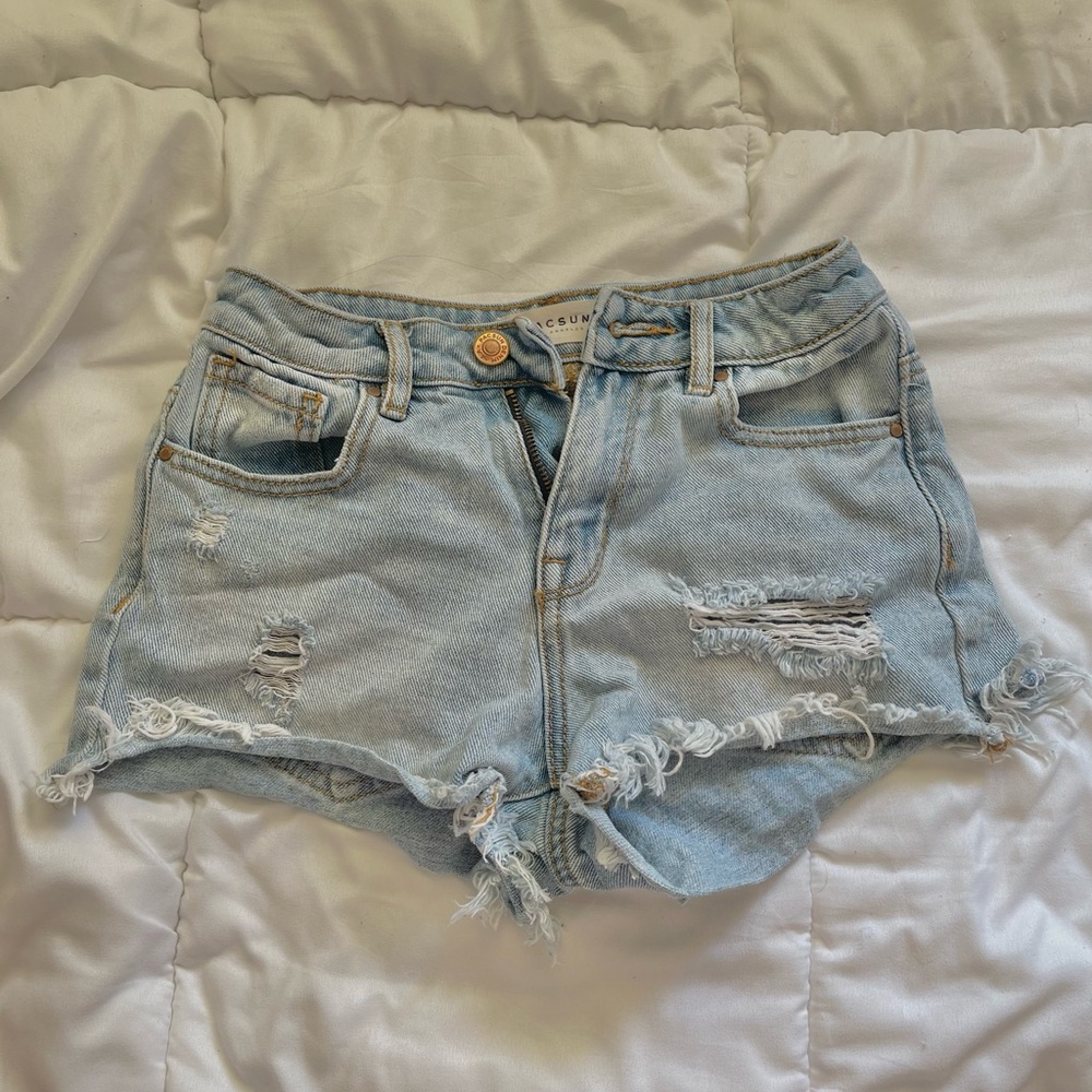 Light Wash High-Waisted Pacsun Denim Shorts